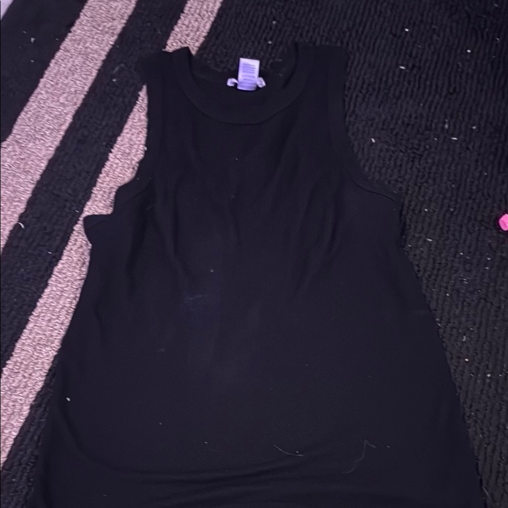 Black Sleeveless Top